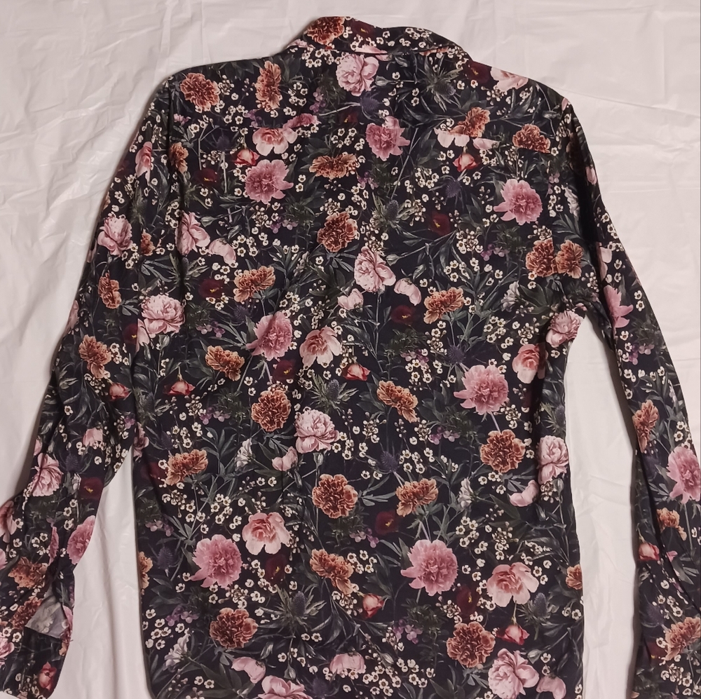 H&M button down - Picture 3 of 3